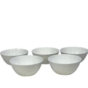 Mikasa 'Trellis White' Bone China 6.25" Soup/Cereal Bowls-Set of 5